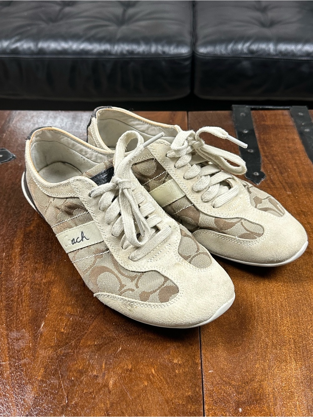 Vintage Coach “Baylee” Pattern Lace-Up Tennis Sneakers